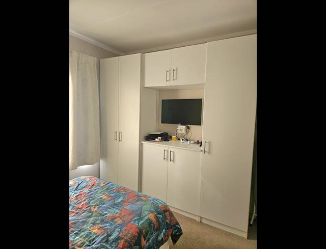 1 BEDROOM APARTMENT FOR SALE IN PINELANDS